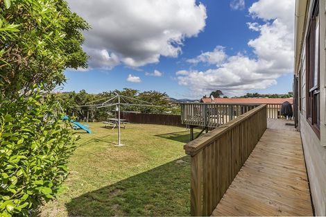 Photo of property in 8 Sombrero View, Ascot Park, Porirua, 5024