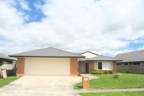 Photo of property in 15 Oaklands Drive, Cambridge, 3434