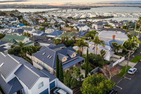 Photo of property in 46 St Marys Road, Saint Marys Bay, Auckland, 1011