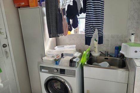 Photo of property in 1/9 Millen Avenue, Pakuranga, Auckland, 2010