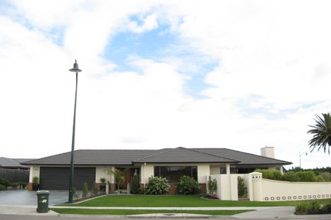 Photo of property in 2 Russell Robertson Drive, Havelock North, 4130