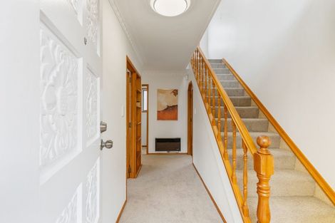 Photo of property in 46a East Coast Road, Milford, Auckland, 0620