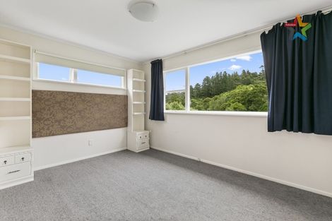 Photo of property in 83 Bird Grove, Stokes Valley, Lower Hutt, 5019