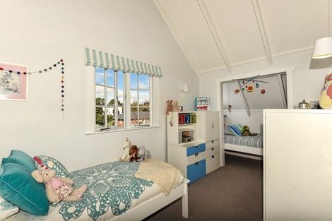 Photo of property in 1 Linwood Avenue, Mount Albert, Auckland, 1025