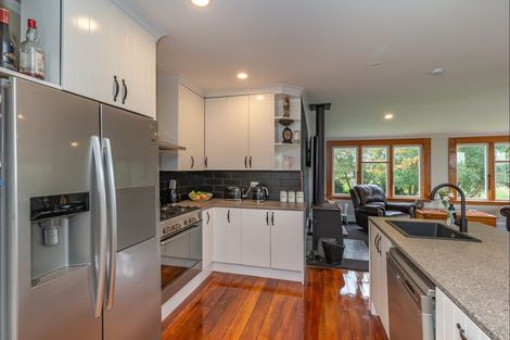 Photo of property in 73 Wakefield Road, Levin, 5571