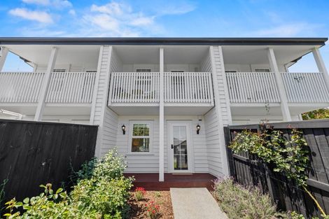 Photo of property in 2/42 Woodville Street, Edgeware, Christchurch, 8013