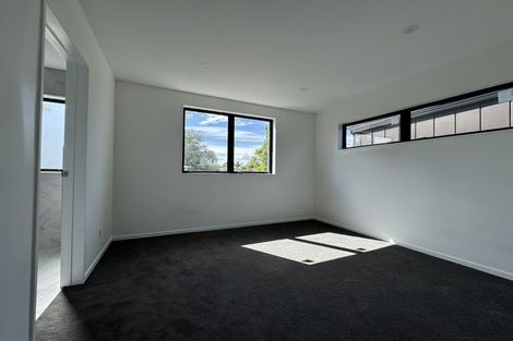 Photo of property in 18 Peara Place, Henderson, 0610