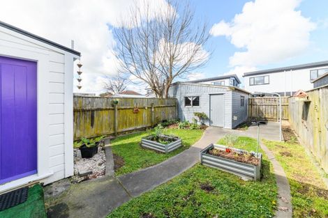 Photo of property in 6 Joseph Street, West End, Palmerston North, 4412