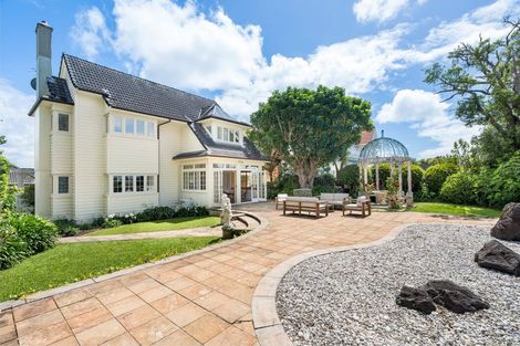 Photo of property in 7 Marine Terrace, Bayswater, Auckland, 0622