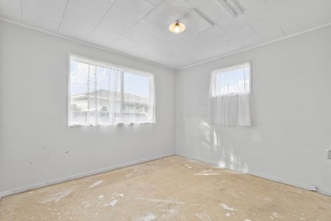 Photo of property in 12b Poutini Place, Manurewa, Auckland, 2102