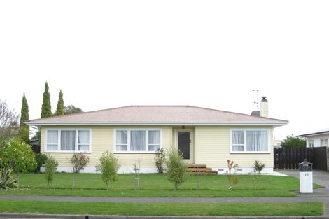 Photo of property in 15 Davidson Avenue, Pirimai, Napier, 4112