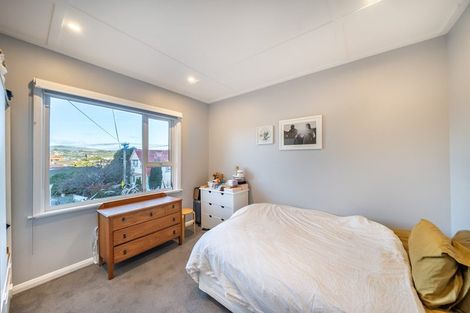 Photo of property in 26 Queens Drive, Kilbirnie, Wellington, 6022