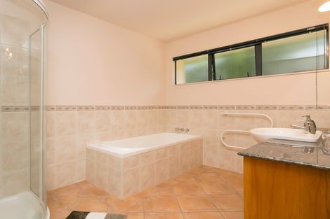 Photo of property in 1/50 Wakeman Road, Acacia Bay, Taupo, 3330