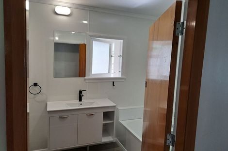 Photo of property in 194a Ngamotu Road, Spotswood, New Plymouth, 4310