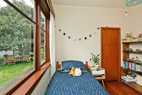 Photo of property in 33 Harpham Street, Taradale, Napier, 4112