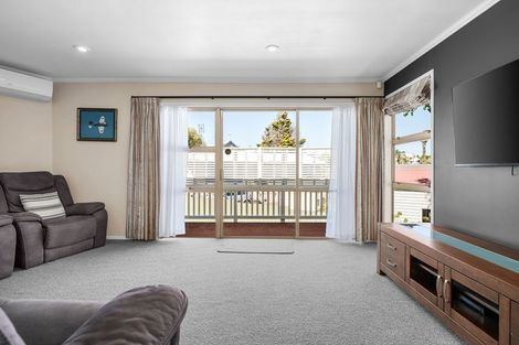 Photo of property in 16 Rothesay Place, Dinsdale, Hamilton, 3204