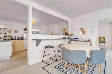 Photo of property in 21 Elliott Crescent, Owhata, Rotorua, 3010