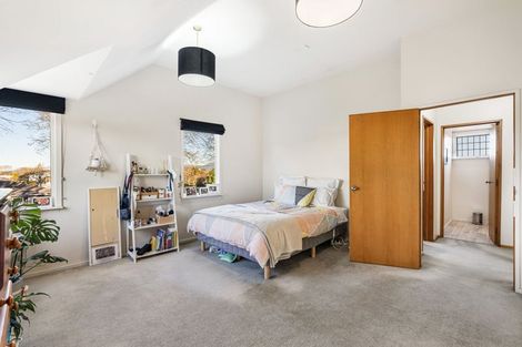 Photo of property in 48 Withells Road, Avonhead, Christchurch, 8042