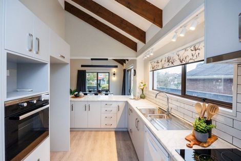 Photo of property in 175 Amberley Avenue, Highbury, Palmerston North, 4412