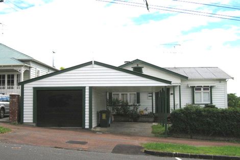 Photo of property in 40 Baildon Road, Grey Lynn, Auckland, 1021