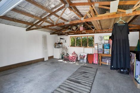 Photo of property in 33 Woodleigh Street, Frankleigh Park, New Plymouth, 4310