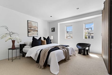 Photo of property in Henry Walton Flats, 7/2 Upper Queen Street, Auckland Central, Auckland, 1010