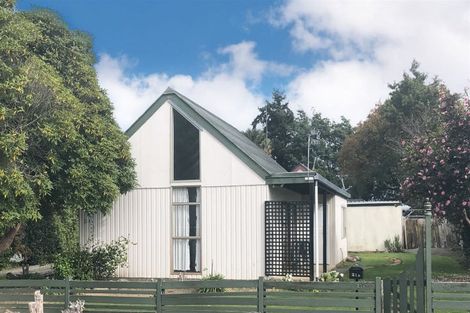 Photo of property in 21a Cadman Street, Dannevirke, 4930