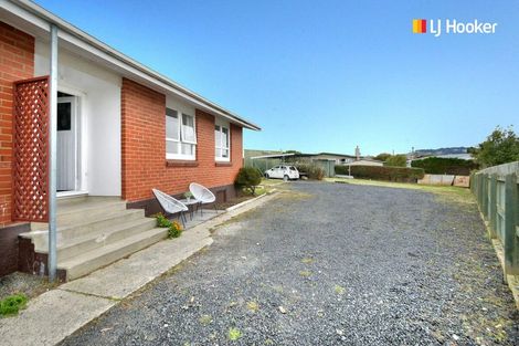 Photo of property in 24 Lock Street, Saint Clair, Dunedin, 9012