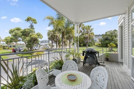 Photo of property in 1 Kensington Drive, Orewa, 0931