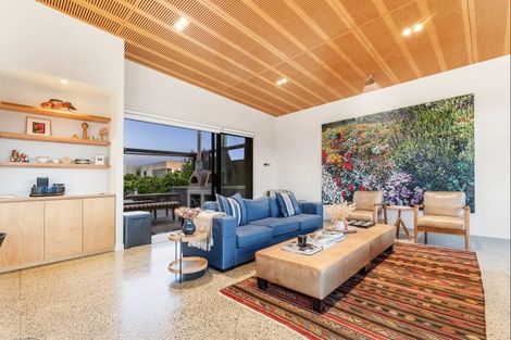 Photo of property in 33 Kokopu Street, Omaha, 0986