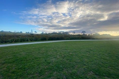 Photo of property in 27 Angiangi Crescent, Beachlands, Auckland, 2018