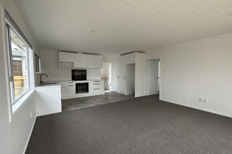 Photo of property in 69a Red Beach Road, Red Beach, 0932