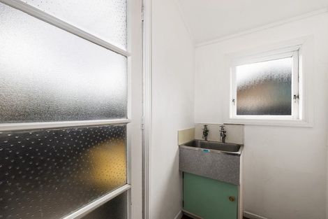 Photo of property in 12 Elizabeth Street, Victoria, Rotorua, 3010