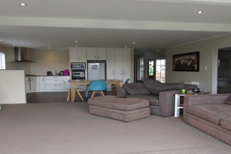 Photo of property in 37 Pope Street, Camborne, Porirua, 5026