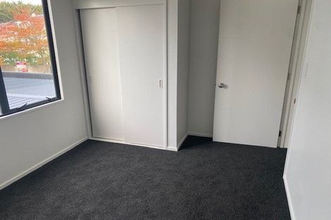 Photo of property in 32 Oakford Close, Riccarton, Christchurch, 8011