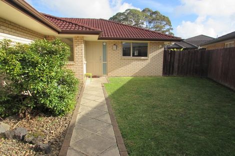 Photo of property in 60 South Kensington Way, Henderson, Auckland, 0612