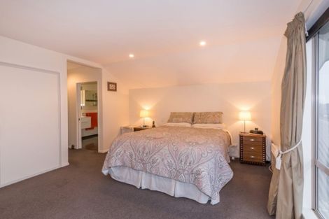 Photo of property in 32 Date Crescent, Aidanfield, Christchurch, 8025