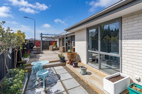 Photo of property in 9 Keeper Close, Woodend, 7610