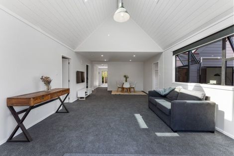 Photo of property in 28 Kaka Road, Raumati Beach, Paraparaumu, 5032