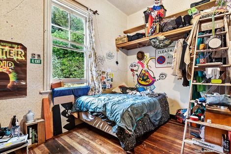 Photo of property in 21a Priscilla Crescent, Mornington, Wellington, 6021