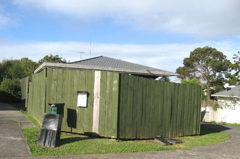 Photo of property in 3/11 Cameron Place, Ranui, Auckland, 0612