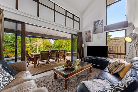 Photo of property in 9 Porritt Avenue, Chatswood, Auckland, 0626