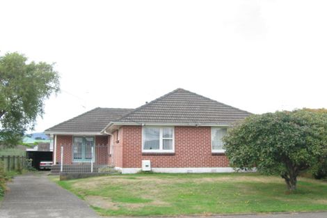 Photo of property in 32 Kashmir Avenue, Clouston Park, Upper Hutt, 5018
