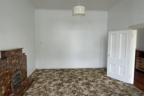 Photo of property in 19 Myrtle Crescent, Mount Cook, Wellington, 6021