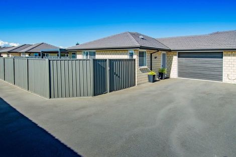 Photo of property in 19 Leeston Lake Road, Leeston, 7632
