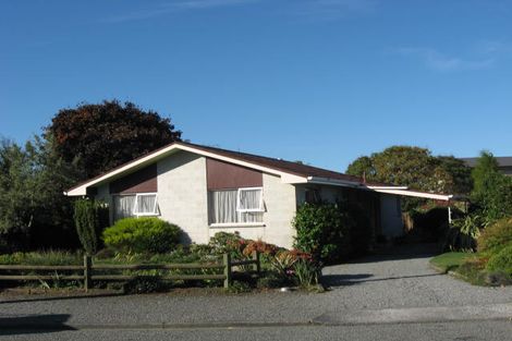 Photo of property in 23 Flatman Crescent, Geraldine, 7930