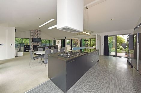 Photo of property in 50 Jeffreys Road, Fendalton, Christchurch, 8052