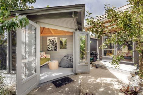 Photo of property in 8 Simpson Place, Whitianga, 3510