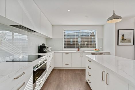 Photo of property in 64 Jacks Point Rise, Jacks Point, Queenstown, 9371
