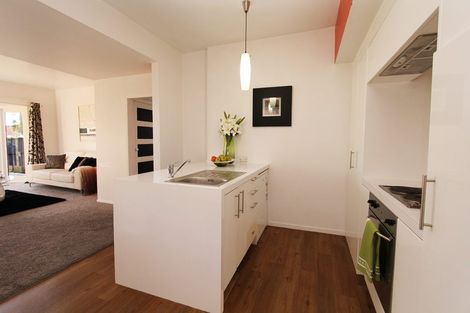 Photo of property in 11 George Street, Riccarton, Christchurch, 8041